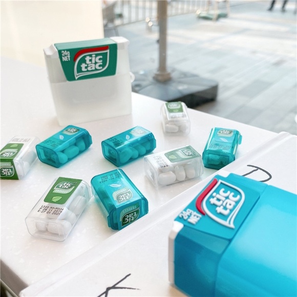 apple AirPods 1/2 gen case - Picture 3 of 10